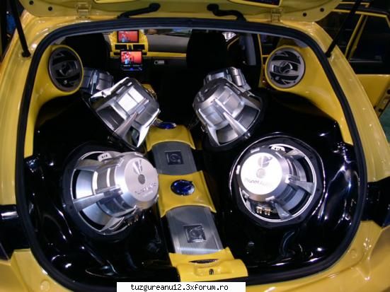 sisteme audio - 'n' a litle yellow too;) - Masini